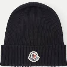 moncler beanie